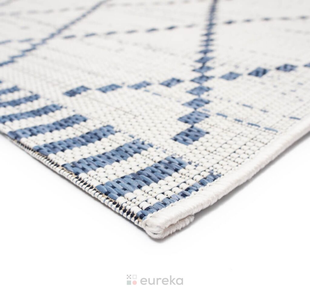 Oryginalne dywany na taras – modny dodatek do wystroju
